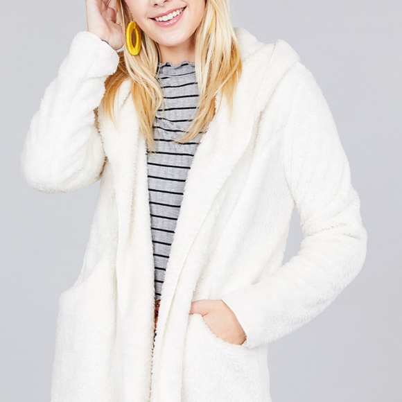 NWT White Fluffy Jacket - Picture 2 of 3